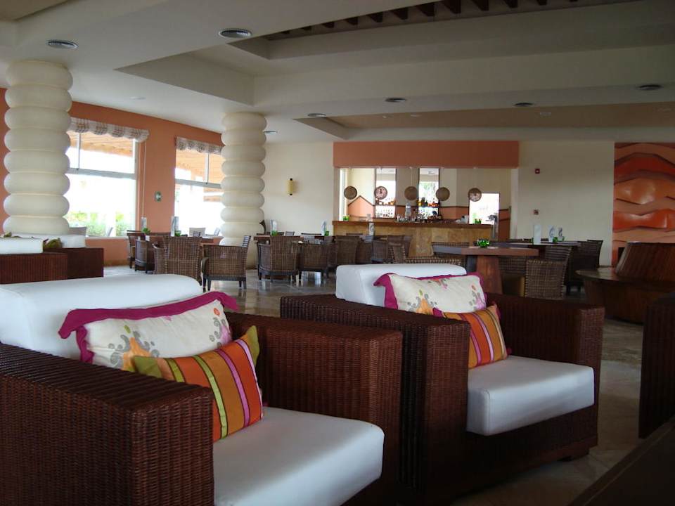 Lobbybar Secrets Royal Beach Punta Cana - Adults only