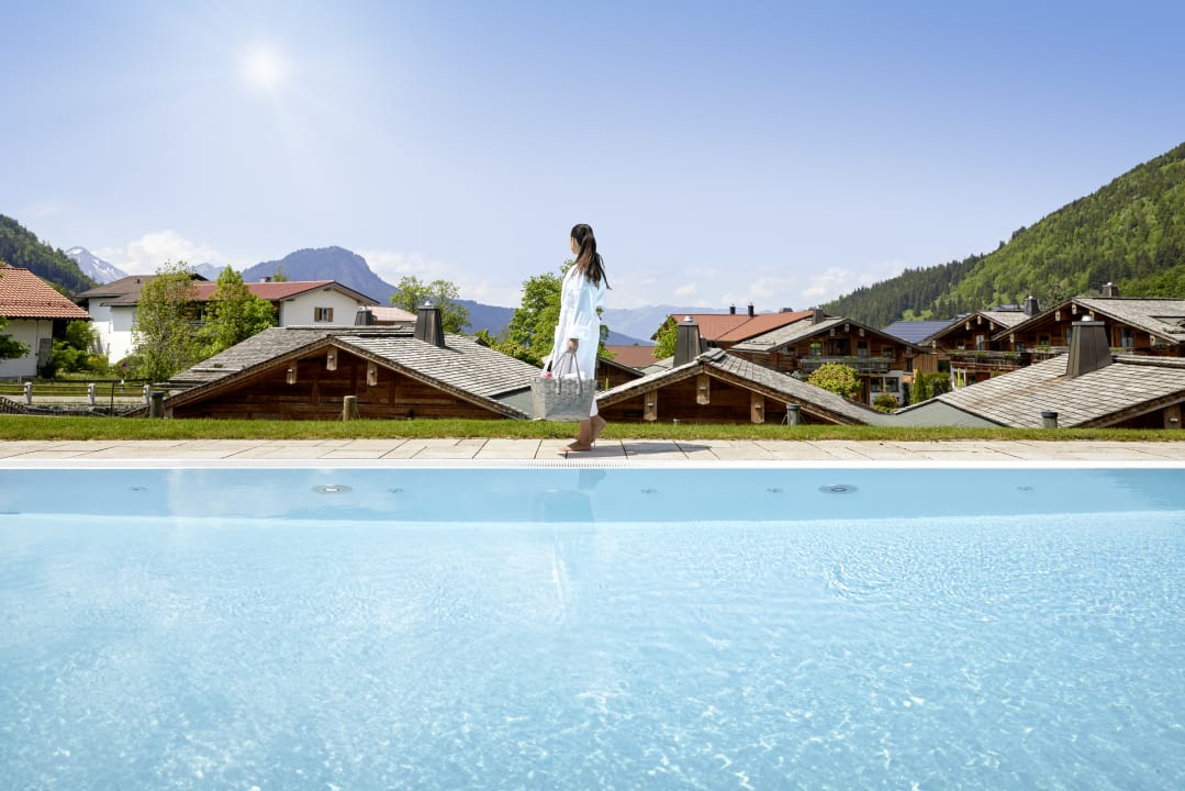 Pool Panoramahotel Oberjoch