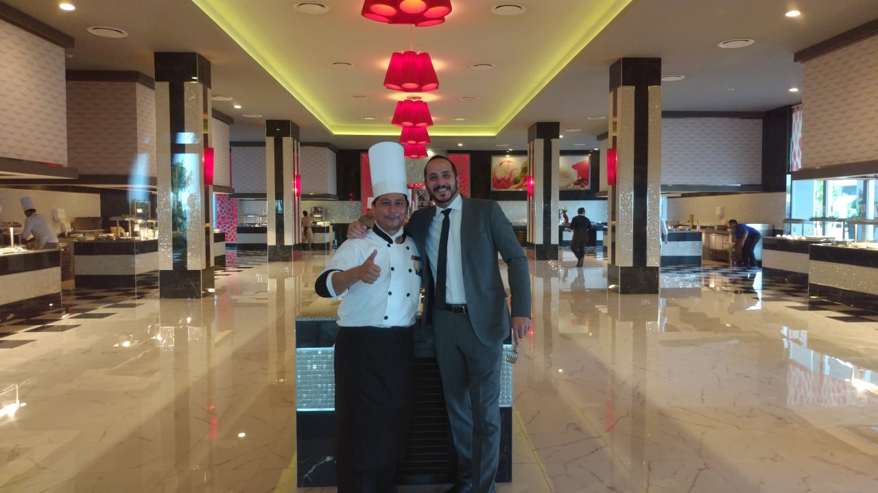 Chefkoch und Manager  Hotel Riu Dunamar