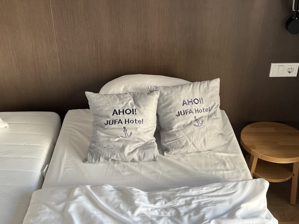 Zimmer JUFA Hotel Hamburg HafenCity