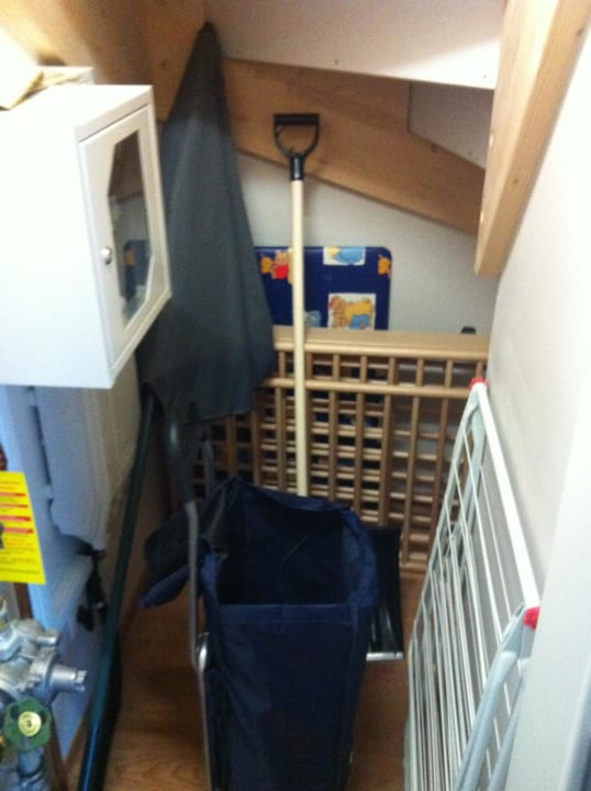 Raum unter Treppe Center Parcs Park Bostalsee