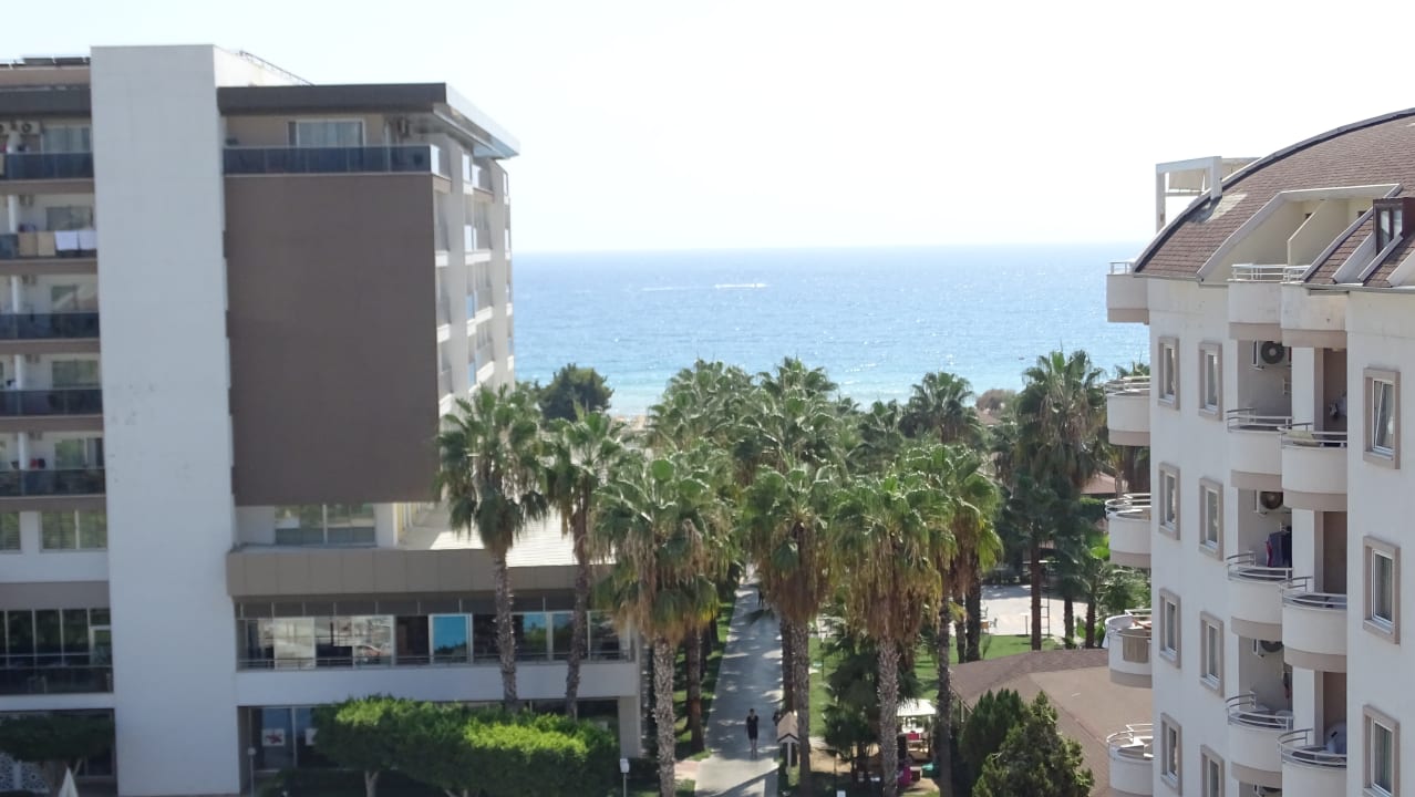 Ausblick Hotel Royal Garden Beach