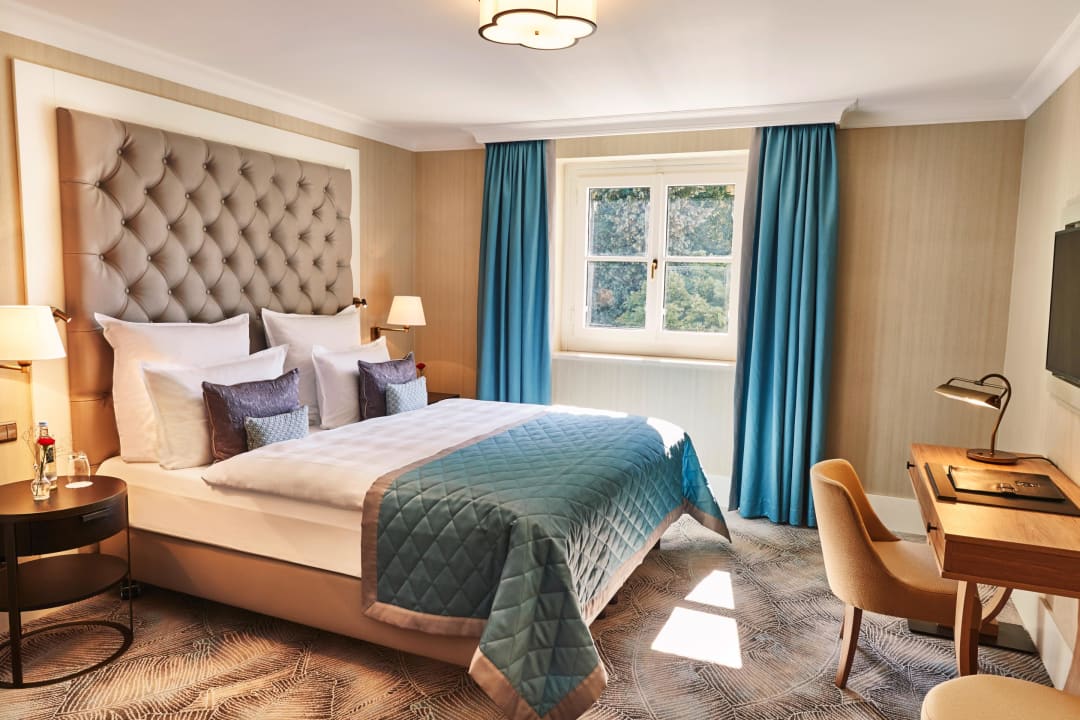 Zimmer Steigenberger Icon Grandhotel Petersberg