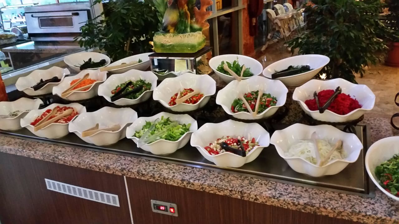 Abendbüffet Royal Atlantis Beach Hotel