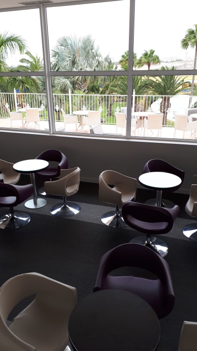 Lobby Club Hotel Drago Park