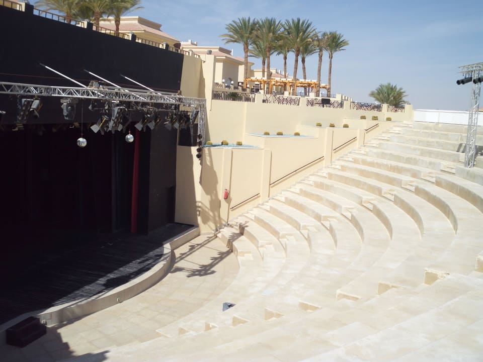 Theater Cleopatra Luxury Resort Makadi Bay