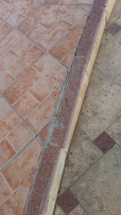 Überall Reperaturfusch Sultan Gardens Resort