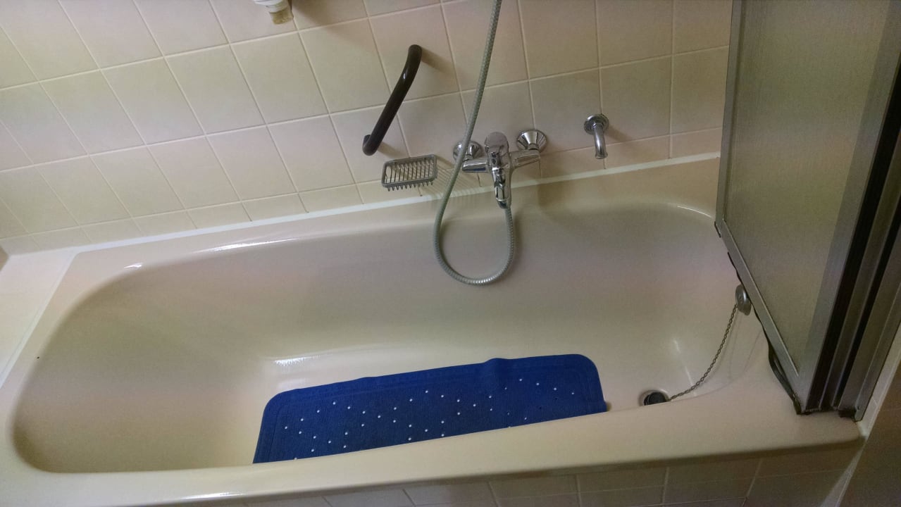 Charme der 70er Göbel's Seehotel Diemelsee