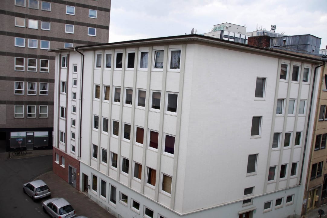Blick vom Fenster nach Aussen (Doppelverglasung) Hotel Bremer Haus