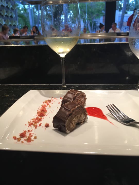 Schoko Sushi beim Japaner TRS Turquesa Hotel - Adults only