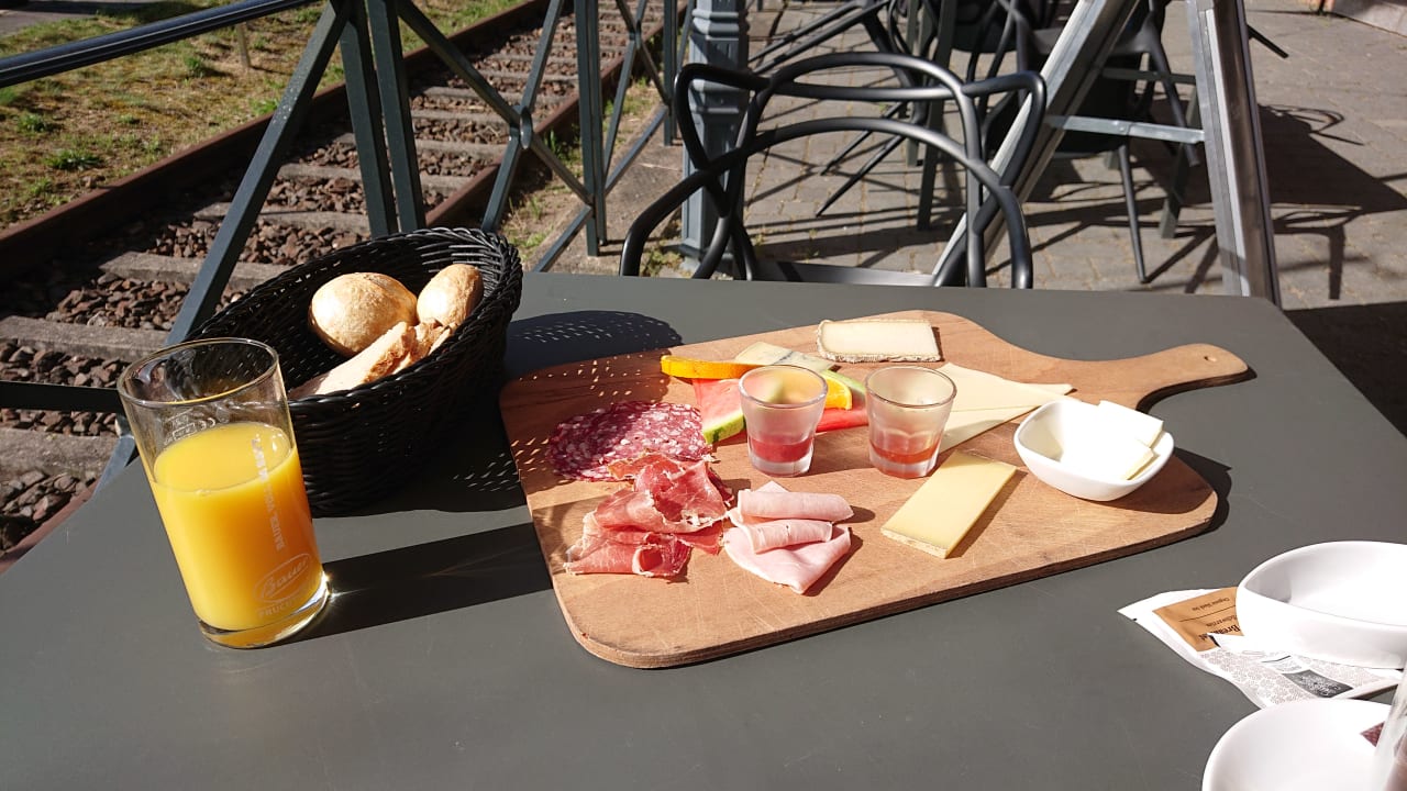 Gastro Hotel Bahnhof Rehagen