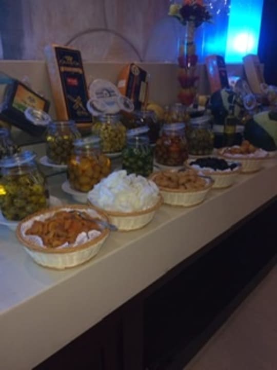 Gastro Serenity Alpha Beach