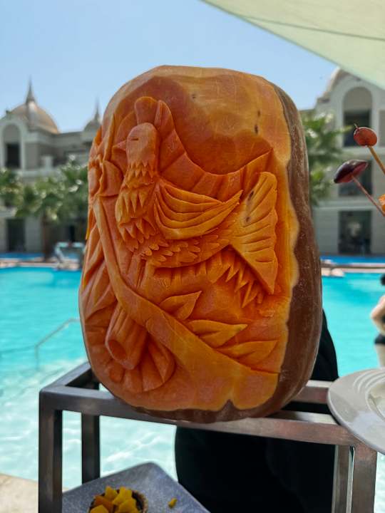 Pool Titanic Royal