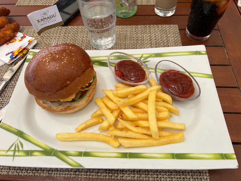 Gastro Xanadu Resort Hotel