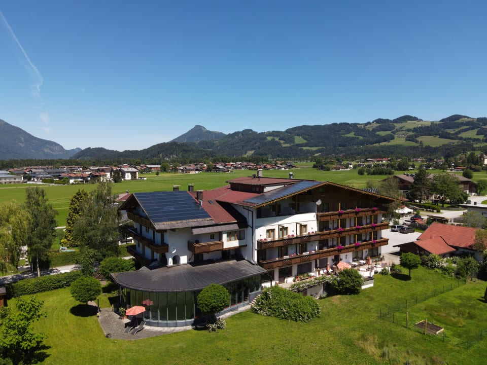 Außenansicht dasKAISER - Dein Gartenhotel