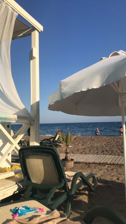 Strand Sherwood Exclusive Lara