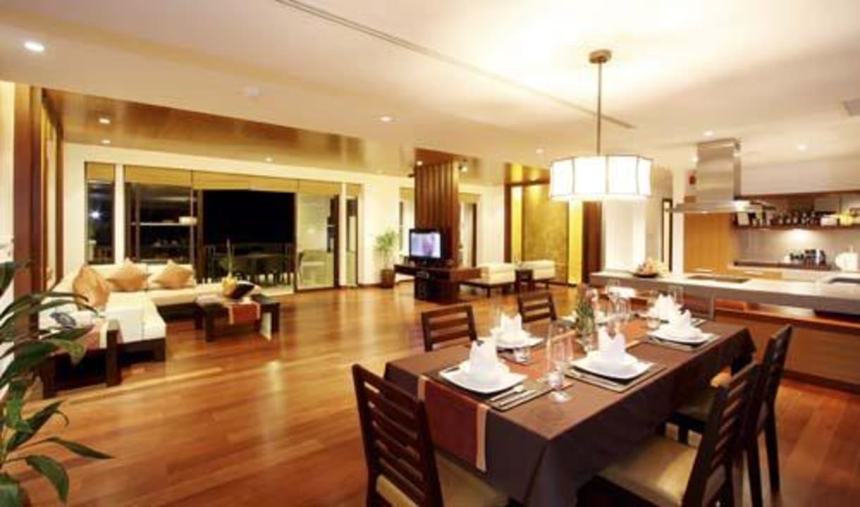 Seaview jacuzzi penthouse 3 bedrooms Mövenpick Resort Bangtao Beach Phuket