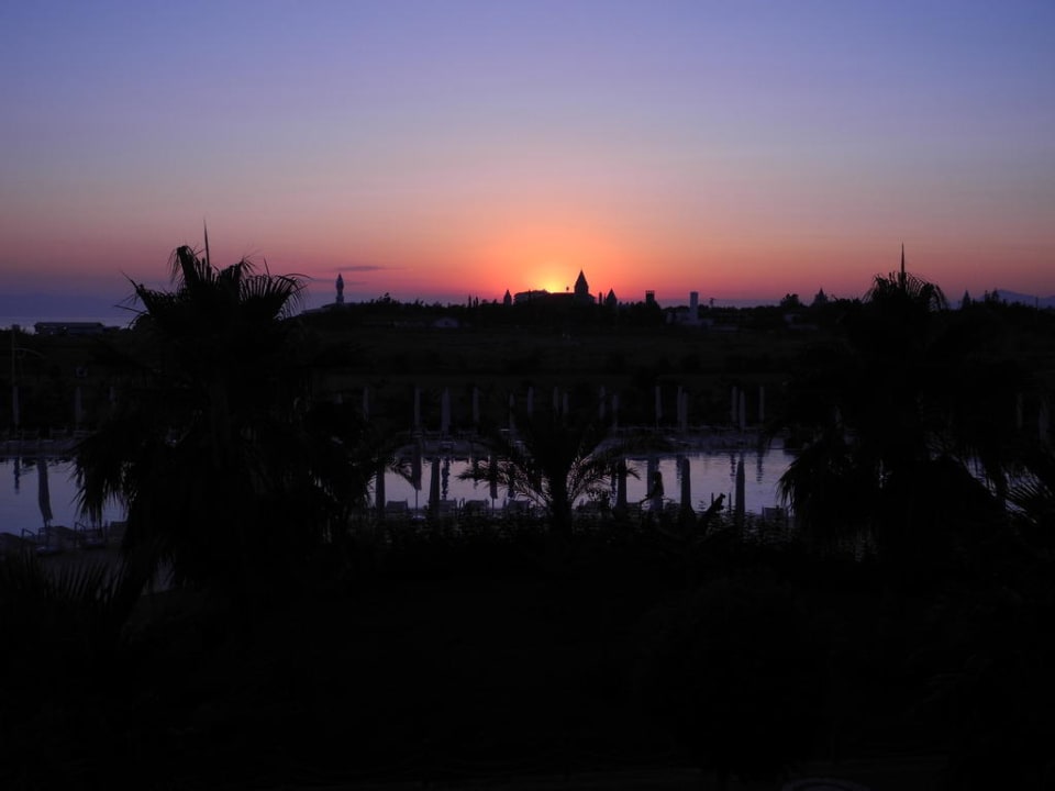 Beim Nachtessen auf der Terrasse Seaden Sea World Resort & Spa