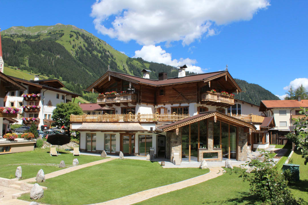 Außenansicht Oberlechtaler Hof