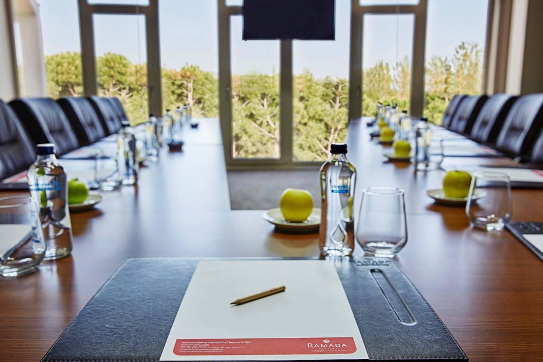 Meetingraum Ramada Resort by Wyndham Kazdaglari Thermal and Spa