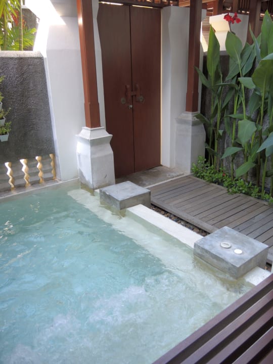 Poolroom - Eingangstür Pavilion Samui Villas & Resort