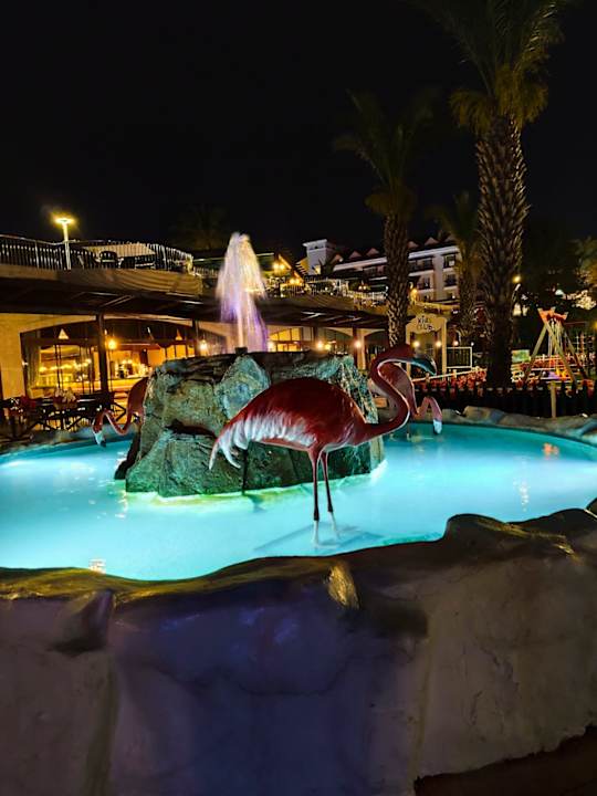 Gartenanlage Hotel Turan Prince