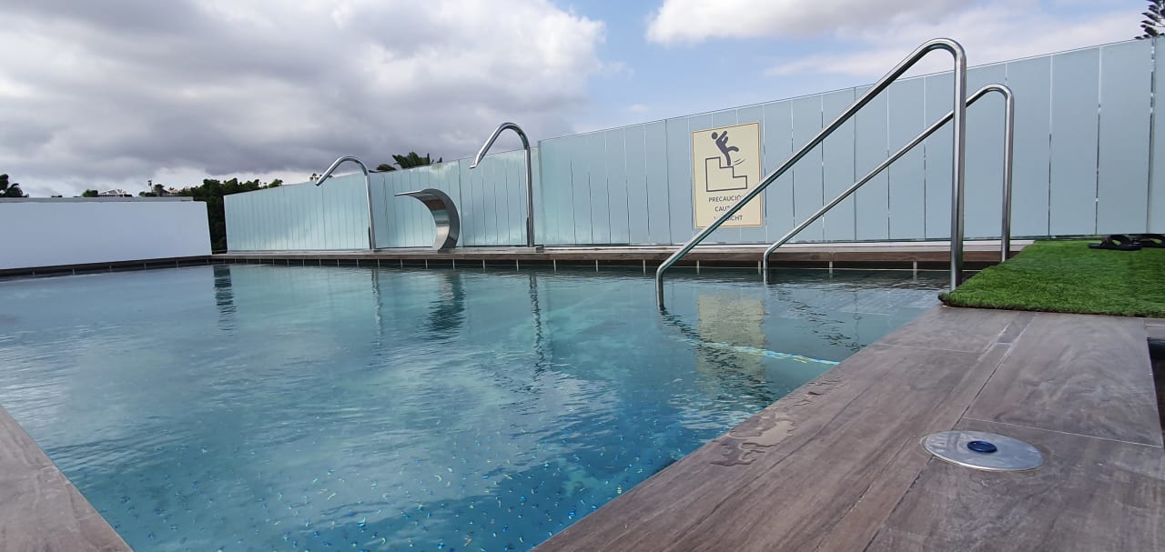 Pool Club Maspalomas Suites & SPA