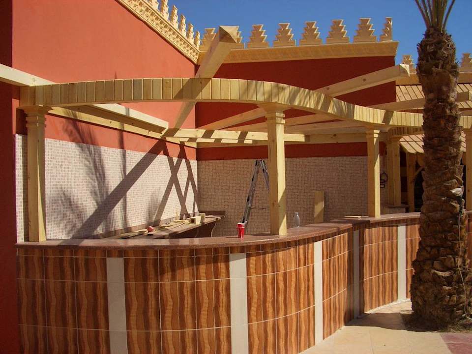 Neubau einer Bar  Pickalbatros Alf Leila Wa Leila Resort - Neverland Hurghada