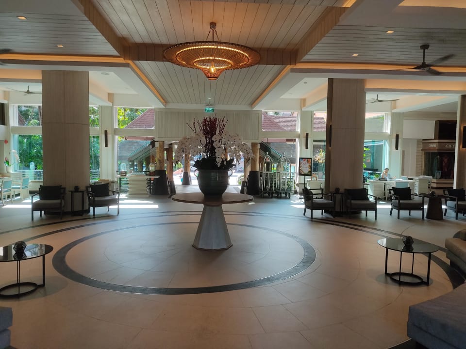 Lobby Courtyard by Marriott Phuket, Patong Beach Resort