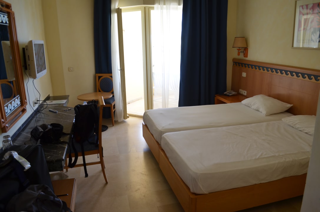 Zimmer Nahrawess Resort & Thalasso