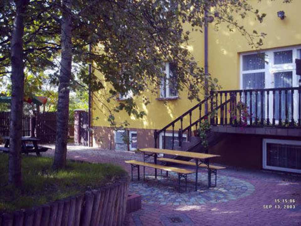 Widok od strony ogrodu Zajazd Ustronie