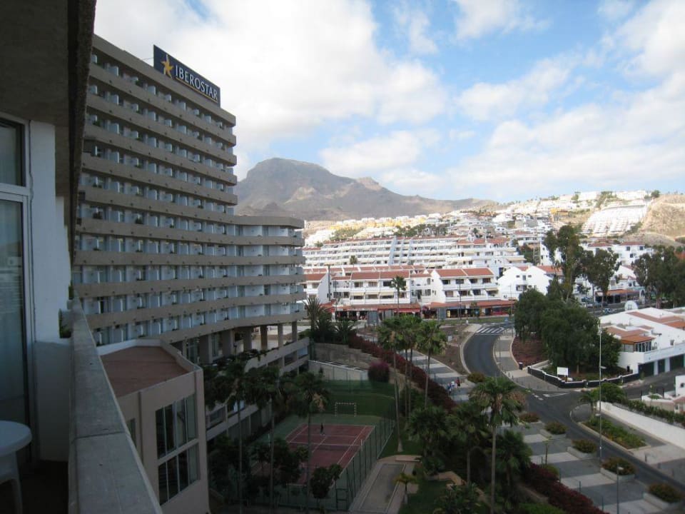 Balkonblick aufs Hotel  Iberostar Waves Bouganville Playa
