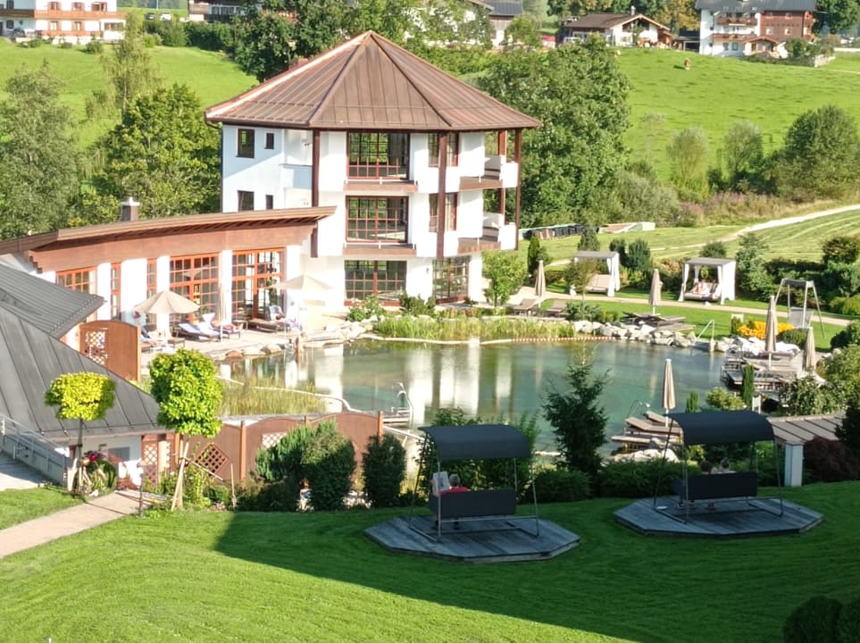 Pool Wellnesshotel Zechmeisterlehen