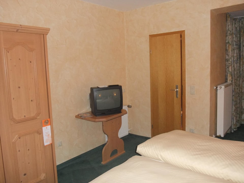 Andere Seite des Zimmers Hotel Tannenhof