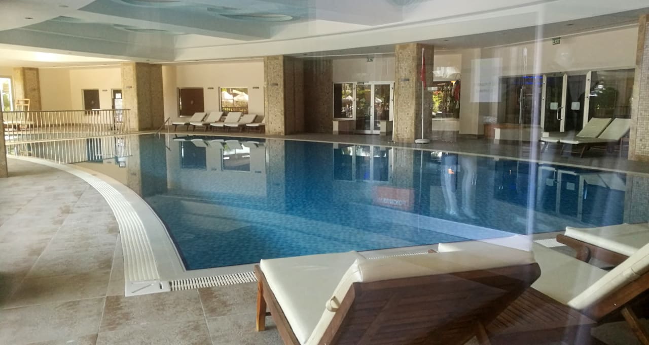 Pool Saphir Resort & Spa