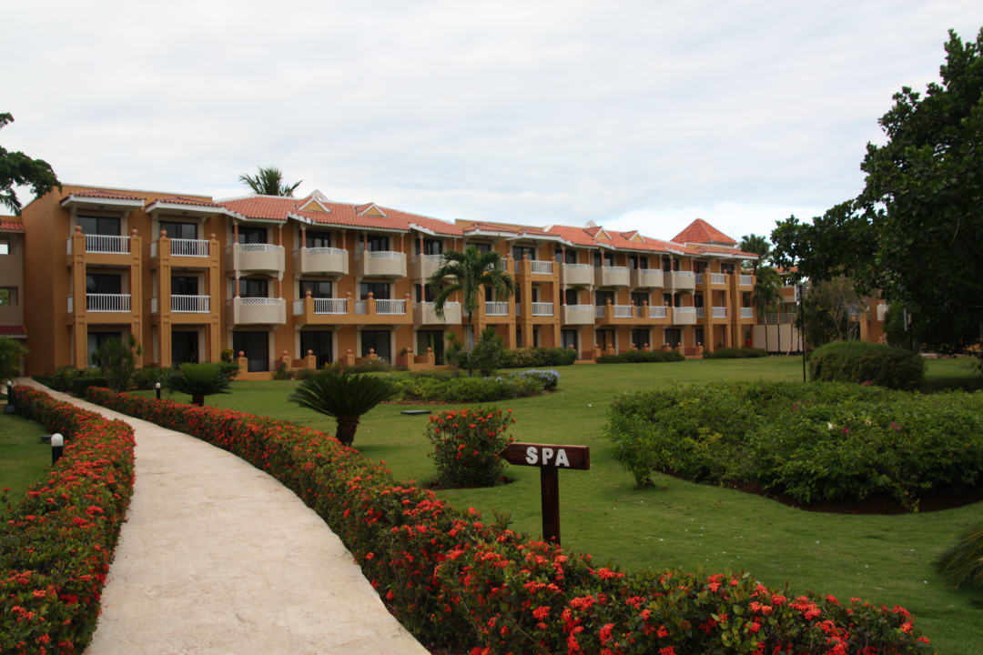 Gartenanlage Hotel Viva Dominicus Palace by Wyndham-All Inclusive Resort
