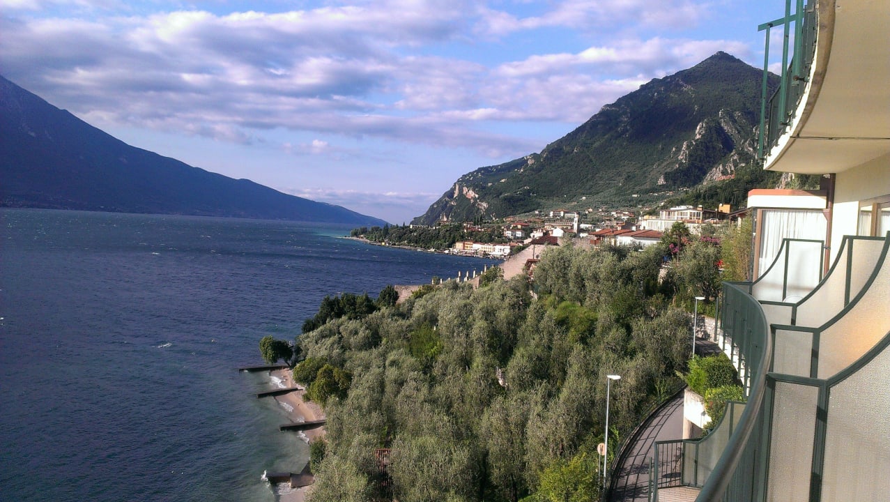 Blick vom Balkon in Richtung Limone Hotel Astor
