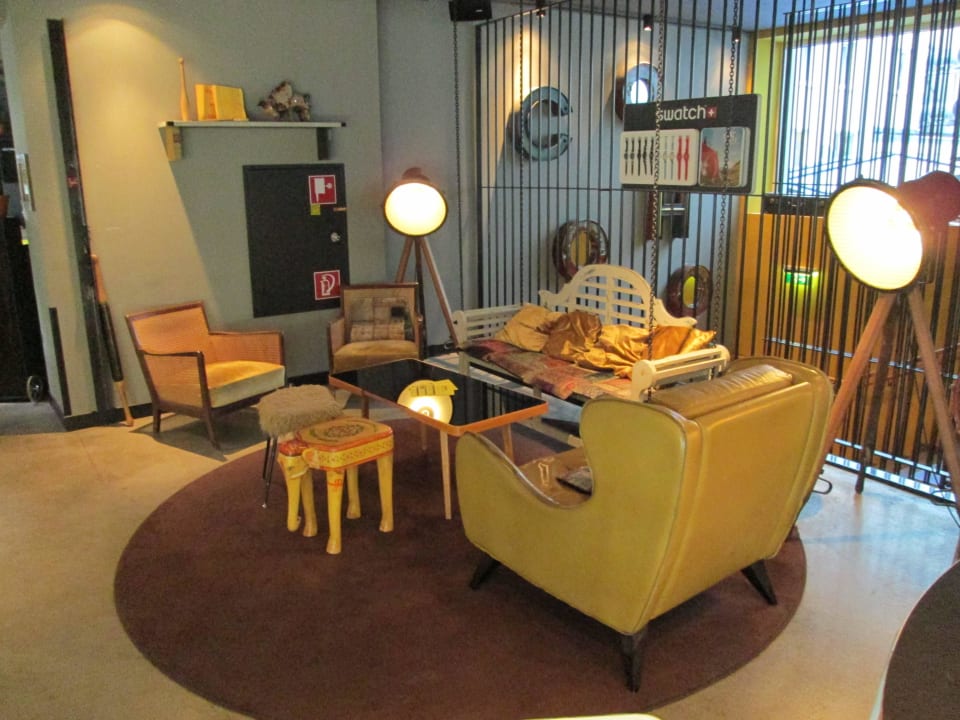 Sitzecke 25hours Hotel Wien beim MuseumsQuartier