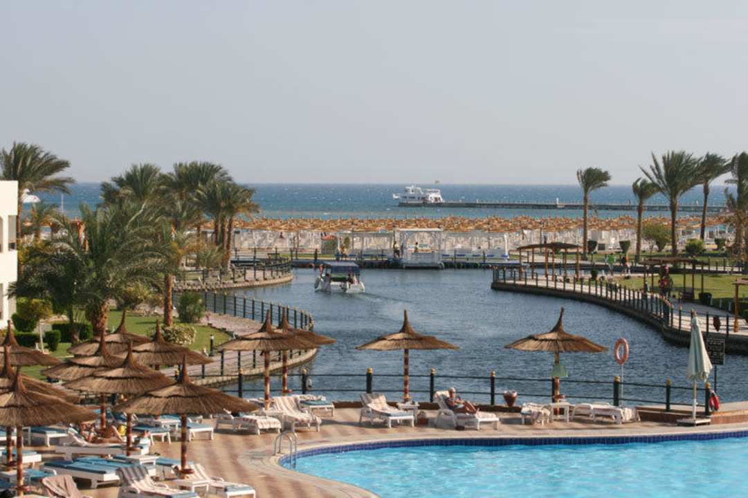 Ansicht vom Castello Richtung Strand Pickalbatros Dana Beach Resort - Hurghada
