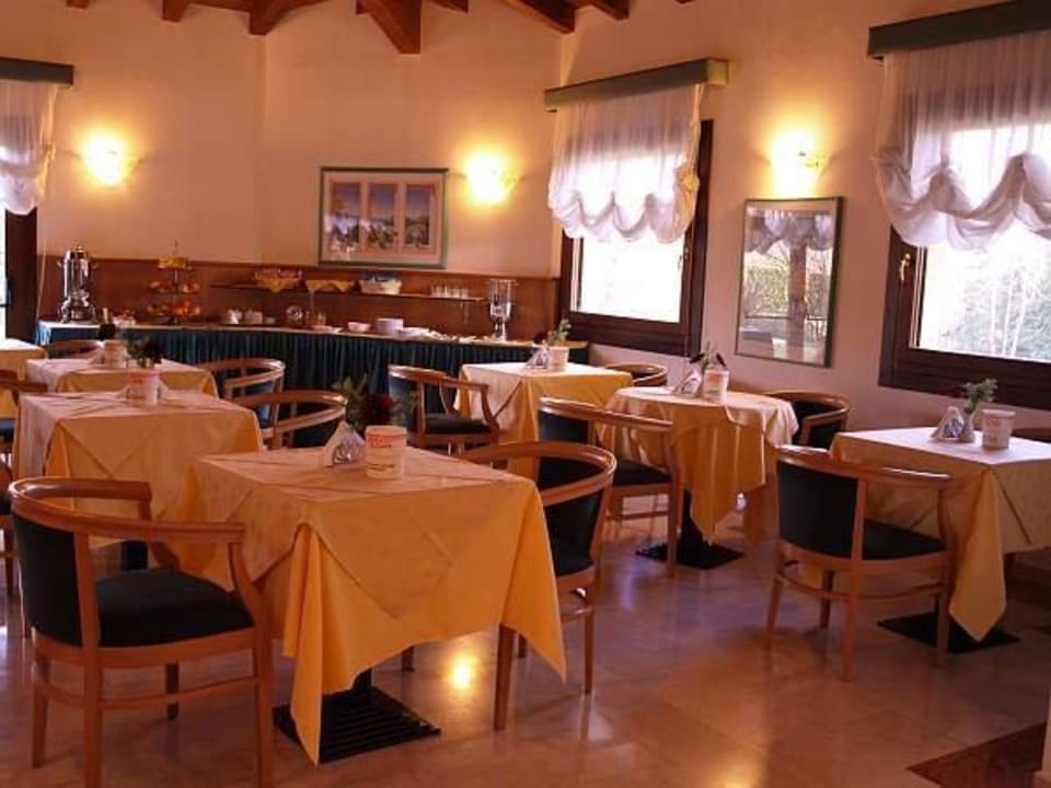 Sala colazioni Hotel Luna