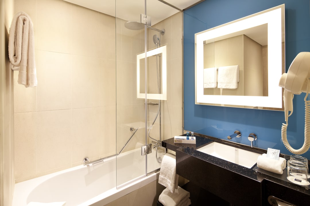Zimmer Novotel World Trade Centre Dubai