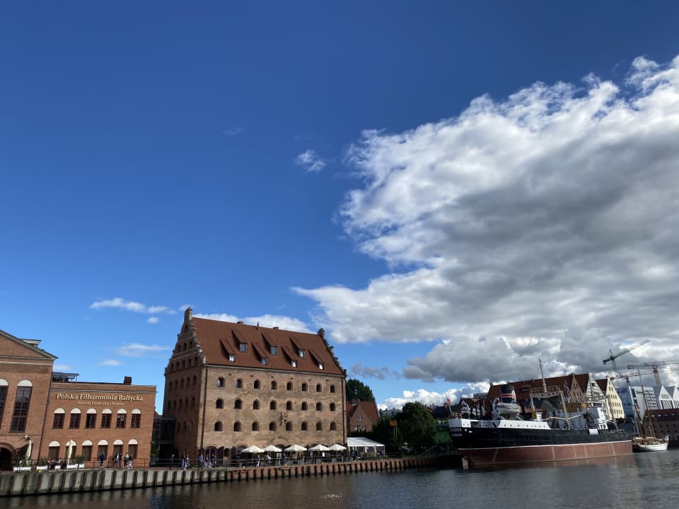 Außenansicht Hotel Królewski