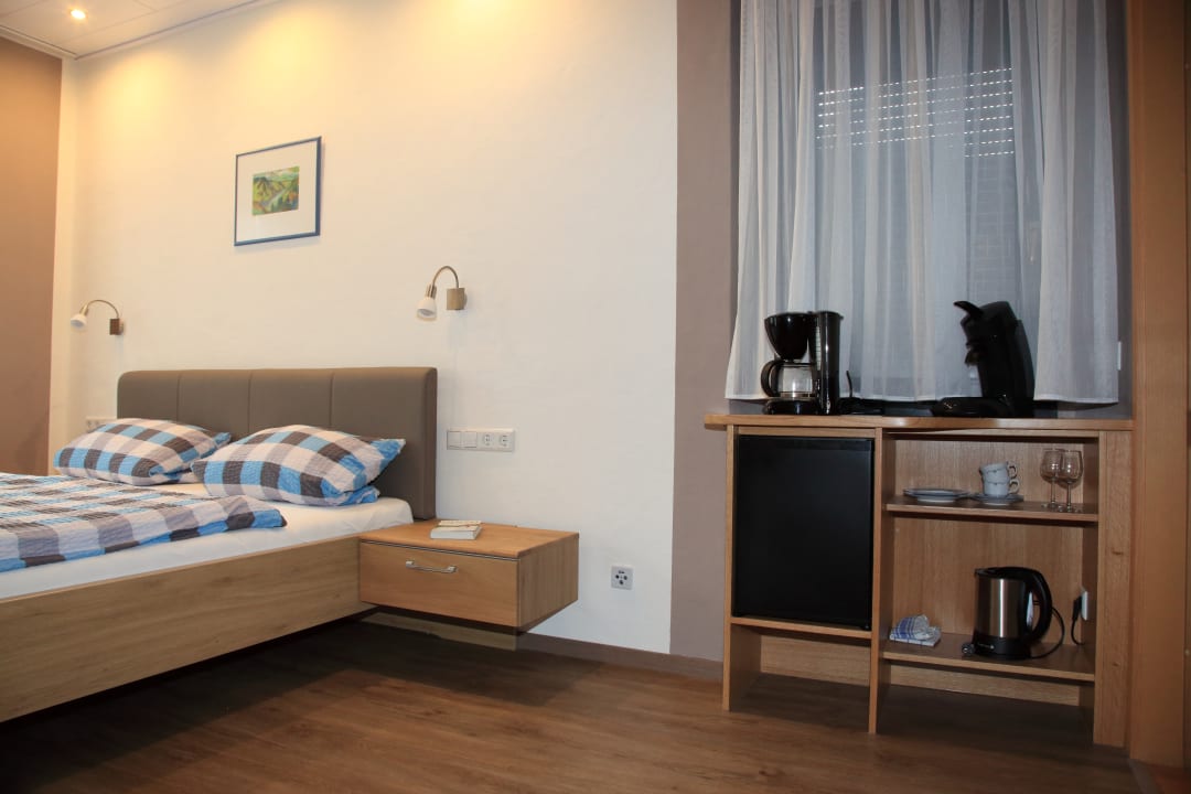 Zimmer Gästehaus Mosel-Apollo Valwig