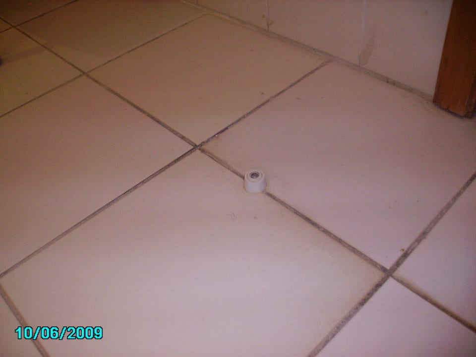 Schimmelige und keimige Badfugen Nour Palace Resort & Thalasso