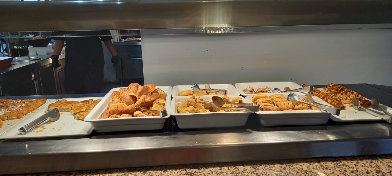 Gastro Hotel Lagomandra Beach