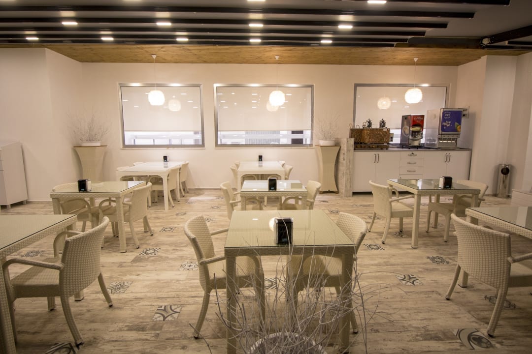 Gastro Munamar Beach Residence