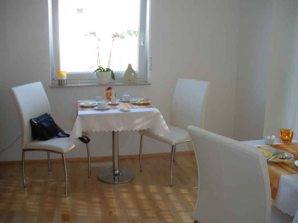 Kleiner Frühstücksraum Haus Potsdam Berlin