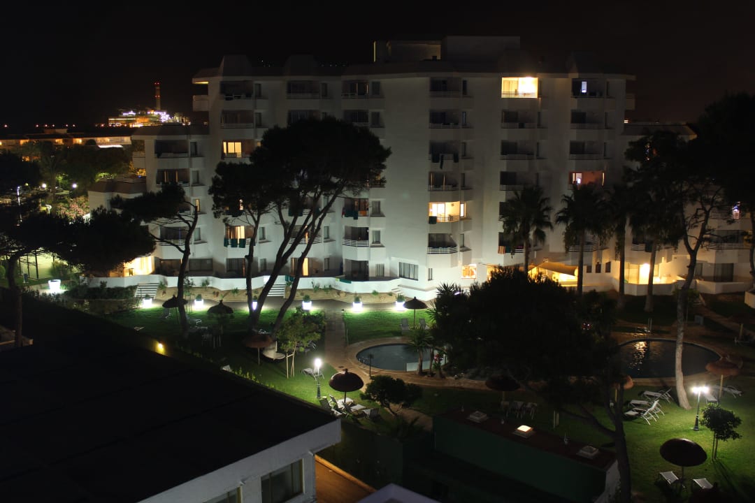 Abendlicher Blick zu den Esperanza-Suites Playa Esperanza Resort