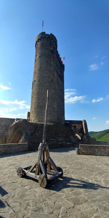 Außenansicht Burghotel Ehrenburg