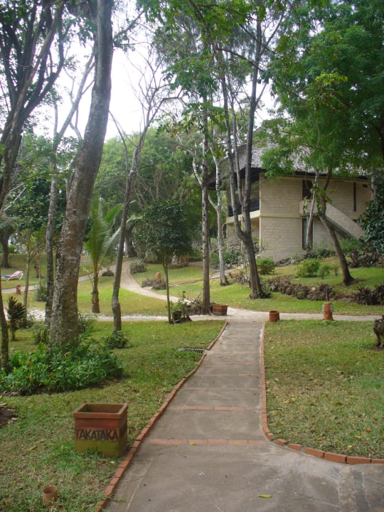 Garten Baobab Beach Resort & Spa